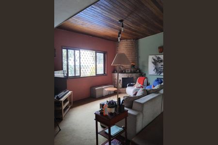 2_photo/94cfaa95f7.9c5959cca0926d06-ATLAS-145fbcaf-2e23-4ba6-80d3-ac00896e339a.jpg de casa à venda com 5 quartos, 1100m² em Vila Santo Antônio, Cotia