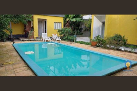 5_photo/94cfaa962d.aaa1984783e3a523-ATLAS-c5091062-bf9a-484b-a677-2e5ac926d606.jpg de casa à venda com 3 quartos, 249m² em Vila Santo Antônio, Cotia