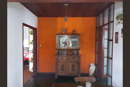 7_photo/94cfaa964f.aef4de6394ba8e6d-ATLAS-195f5860-714d-44c8-87f9-43ffafd06957.jpg de casa à venda com 4 quartos, 283m² em Vila Santo Antônio, Cotia