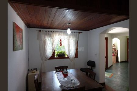 2_photo/94cfaa964f.aef4de6394ba8e6d-ATLAS-c0c1df23-c3ed-4cc5-ab9c-fe190511d8f6.jpg de casa à venda com 4 quartos, 283m² em Vila Santo Antônio, Cotia