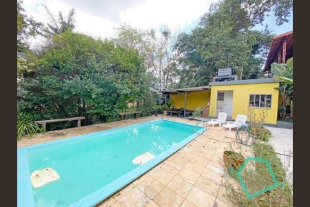 44_photo/94cfaa9651.2f15d505e37c7ac5-ATLAS-cd274c5b-2ee5-478b-8fa2-d413cf868683.jpg de casa à venda com 3 quartos, 290m² em Vila Santo Antônio, Cotia