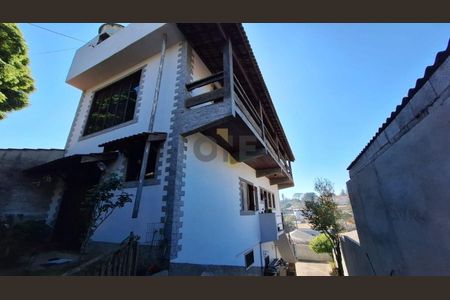 9_photo/94cfaa96fd.589b6d9b0b411b9f-ATLAS-5fc56b3e-c6fe-48d9-9de8-e3b290627831.jpg de casa à venda com 3 quartos, 224m² em Parque Sao George, Cotia