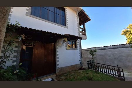 3_photo/94cfaa96fd.589b6d9b0b411b9f-ATLAS-c958278a-a653-4e90-ab0e-83ab70e9e792.jpg de casa à venda com 3 quartos, 224m² em Parque Sao George, Cotia