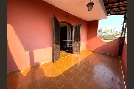 6_photo/94cfaa9729.6fe88814f58c8792-ATLAS-2520879e-7d78-405a-8b7a-0bfdd7d005c3.jpg de casa à venda com 2 quartos, 215m² em Parque Sao George, Cotia