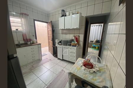 8_photo/94cfaa973d.bf1bfafdbf9111e3-ATLAS-532ac782-d2ad-45b3-967f-b7fc6b0df947.jpg de casa à venda com 2 quartos, 86m² em Vila Santo Antonio de Carapicuiba, Cotia