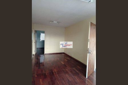 12_photo/94cfaa9773.5bad2691e7fcb355-ATLAS-c14a41ab-7c93-4e84-9fef-1004a081397f.jpg de apartamento à venda com 2 quartos, 64m² em Parque Sao George, Cotia