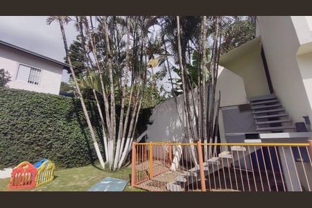 45_photo/94cfaa97ed.5138e2b24b90eb69-ATLAS-6640d22c-218e-44cd-9355-90b1ccea89e8.jpg de casa à venda com 4 quartos, 240m² em Vila Santo Antônio, Cotia