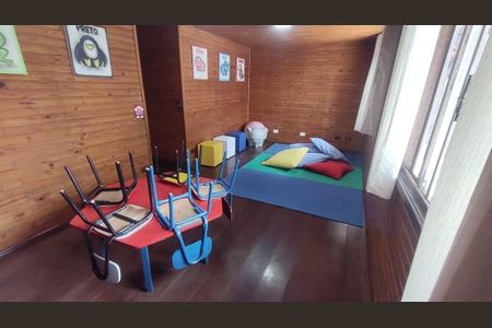 6_photo/94cfaa97ed.5138e2b24b90eb69-ATLAS-b46e6150-c0a2-4e05-bd16-3ebb77c6e46b.jpg de casa à venda com 4 quartos, 240m² em Vila Santo Antônio, Cotia