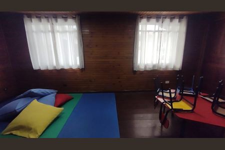 36_photo/94cfaa97ed.5138e2b24b90eb69-ATLAS-e0851d9e-ada9-4c33-b2fa-76447b407d07.jpg de casa à venda com 4 quartos, 240m² em Vila Santo Antônio, Cotia