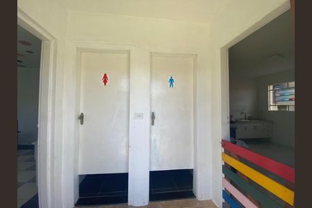 57_photo/94cfaa97f3.cd6ac7e963e68f71-ATLAS-18af44bb-febc-481c-962b-7bbe69fc44e0.jpg de casa à venda com 4 quartos, 240m² em Vila Santo Antônio, Cotia