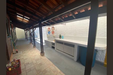 17_photo/94cfaa97f3.cd6ac7e963e68f71-ATLAS-1b15227f-3ede-4e99-ac36-bd684b5bc87f.jpg de casa à venda com 4 quartos, 240m² em Vila Santo Antônio, Cotia