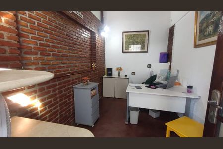 11_photo/94cfaa97f3.cd6ac7e963e68f71-ATLAS-7927bc89-84a4-449f-b178-28d4ed13eed1.jpg de casa à venda com 4 quartos, 240m² em Vila Santo Antônio, Cotia