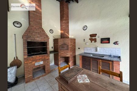 5_photo/94cfaa985f.c0807b986a70e2ba-ATLAS-a31d458e-e859-45d3-a5cc-fa48e62c9c0c.jpg de casa à venda com 5 quartos, 520m² em Vila Santo Antônio, Cotia