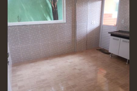 6_photo/94cfaa98b1.1ad5fb952b026013-ATLAS-2bece51f-b0cd-46d6-b354-d5074521e7a8.jpg de casa para alugar com 2 quartos, 90m² em Vila Santo Antonio de Carapicuiba, Cotia