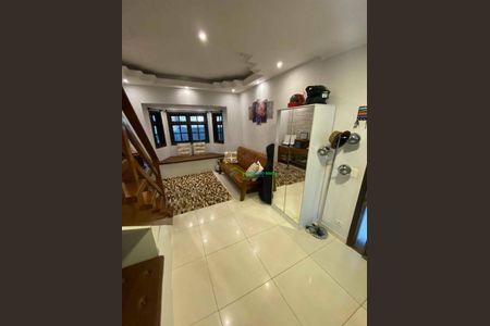 5_photo/94cfaa98c5.828c42750321378d-ATLAS-7233d2e5-3232-4fb5-b3c1-eda47a44338c.jpg de casa à venda com 3 quartos, 140m² em Vila Santo Antônio, Cotia
