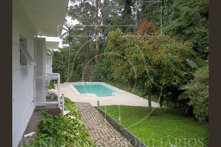 11_photo/94cfaa98cb.d881307b5135e420-ATLAS-06e64a20-051d-40f9-b28f-948acb58a56c.jpg de casa à venda com 4 quartos, 484m² em Vila Santo Antônio, Cotia