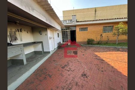 45_photo/94cfaa99e1.d1265443f33742d1-ATLAS-c9fe7b43-b43c-476a-a876-97f409a134d1.jpg de casa à venda com 6 quartos, 334m² em Parque Sao George, Cotia
