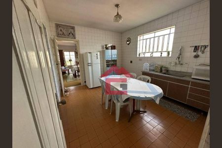 14_photo/94cfaa99e1.d1265443f33742d1-ATLAS-e021fc29-5d36-4bb4-bd46-8b6c25eb3af4.jpg de casa à venda com 6 quartos, 334m² em Parque Sao George, Cotia
