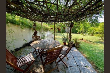 49_photo/94cfaa9a4d.e98ed2530eefd725-ATLAS-ede605d4-4da6-4e31-bd1a-4e6849114c84.jpg de casa à venda com 3 quartos, 900m² em Jardim Mediterraneo, Cotia