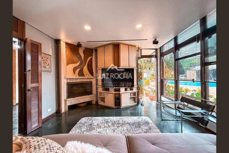 2_photo/94cfaa9a51.ceff8192393c33de-ATLAS-b9b683e3-6828-41fa-928c-de0b209c44fa.jpg de casa à venda com 4 quartos, 713m² em Jardim Mediterraneo, Cotia