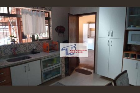 2_photo/94cfaa9a61.8f3f2a47dd94676f-ATLAS-26a206d5-7261-45e5-a4f9-712caa19046e.jpg de casa à venda com 3 quartos, 164m² em Parque Sao George, Cotia