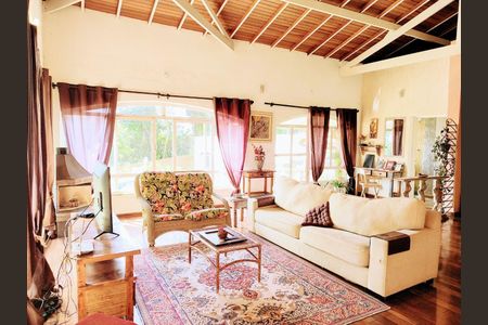 4_photo/94cfaa9a61.ec45c5915be217bb-ATLAS-e9246467-ec43-44fc-93d7-2fedea71e4ed.jpg de casa à venda com 5 quartos, 503m² em Vila Santo Antonio de Carapicuiba, Cotia