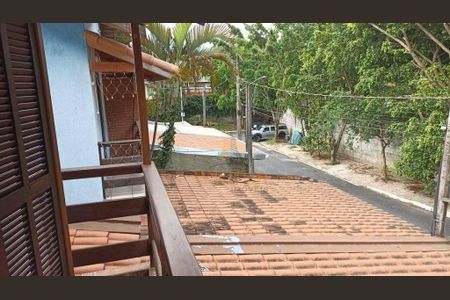 5_photo/94cfaa9a83.fe96b63aec789ef1-ATLAS-1269ca1b-43f6-45dc-b97f-d1425bd335e3.jpg de casa à venda com 3 quartos, 174m² em Vila Santo Antonio de Carapicuiba, Cotia