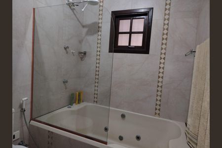 10_photo/94cfaa9a8b.ceff8192393c33de-ATLAS-5c01e7e1-d19d-48fa-9fc1-d3b5ddbe1d69.jpg de casa à venda com 4 quartos, 250m² em Vila Santo Antonio de Carapicuiba, Cotia