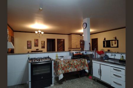 12_photo/94cfaa9a8b.ceff8192393c33de-ATLAS-919ac116-97a6-4333-936e-67b25fc6bb6f.jpg de casa à venda com 4 quartos, 250m² em Vila Santo Antonio de Carapicuiba, Cotia