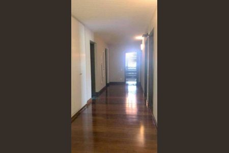 23_photo/94cfaa9aef.ceff8192393c33de-ATLAS-a0a7351b-9976-4493-a2f3-616b32d1d43a.jpg de casa de condomínio à venda com 4 quartos, 881m² em Jardim Mediterraneo, Cotia