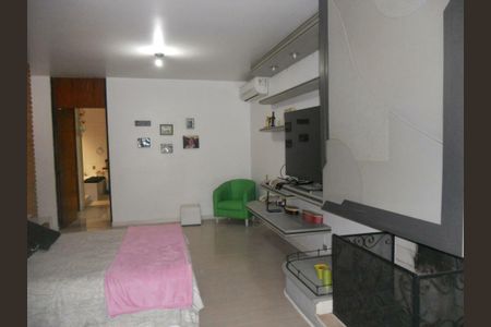 38_photo/94cfaa9aff.49d655132eb04021-ATLAS-e7ba68e5-0b4f-41a7-b3c3-57285527e38a.jpg de casa de condomínio à venda com 4 quartos, 1000m² em Jardim Mediterraneo, Cotia
