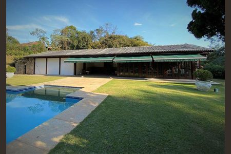 9_photo/94cfaa9b63.4e221277b30b404d-ATLAS-b60ee6b8-05b9-469e-a6d6-7e79a2b9a628.jpg de casa à venda com 6 quartos, 1374m² em Vila Santo Antonio de Carapicuiba, Cotia