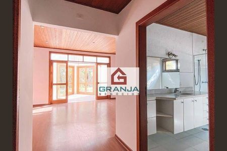 12_photo/94cfaa9c0f.1dc9b733759ebb41-ATLAS-60c3ce1c-e688-47da-8ae3-d54d7c013a9e.jpg de casa à venda com 3 quartos, 2348m² em Jardim Mediterraneo, Cotia