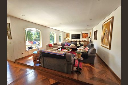 12_photo/94cfaa9c79.c48b7c1e58d559fc-ATLAS-ba46e764-d506-4c5d-8e3e-b0c6e20f737c.jpg de casa de condomínio à venda com 5 quartos, 956m² em Jardim Mediterraneo, Cotia