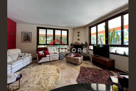 5_photo/94cfaa9c7d.46ae6cbe0761d4fa-ATLAS-1208de5e-8042-4d8b-8dcb-03b751a5fa44.jpg de casa de condomínio à venda com 5 quartos, 1333m² em Vila Santo Antonio de Carapicuiba, Cotia