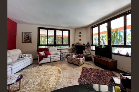 8_photo/94cfaa9c7d.46ae6cbe0761d4fa-ATLAS-5a4b2ccb-f46c-4bd5-af8b-106bacd9a414.jpg de casa de condomínio à venda com 5 quartos, 1333m² em Vila Santo Antonio de Carapicuiba, Cotia