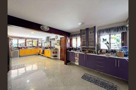 12_photo/94cfaa9c7d.46ae6cbe0761d4fa-ATLAS-8724e0b7-31a2-4202-b711-e5ca2724b744.jpg de casa de condomínio à venda com 5 quartos, 1333m² em Vila Santo Antonio de Carapicuiba, Cotia