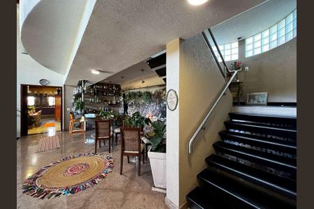 9_photo/94cfaa9c7d.46ae6cbe0761d4fa-ATLAS-b78e3738-62ff-4a08-bcc4-78d6ed59a0a5.jpg de casa de condomínio à venda com 5 quartos, 1333m² em Vila Santo Antonio de Carapicuiba, Cotia