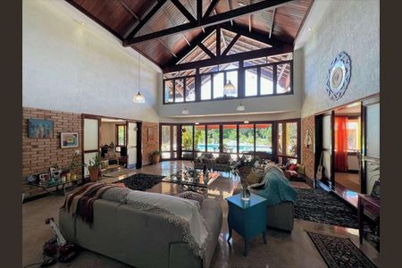 5_photo/94cfaa9c7d.46ae6cbe0761d4fa-ATLAS-e72b4fae-cbe2-4975-a23f-d918d237cd61.jpg de casa de condomínio à venda com 5 quartos, 1333m² em Vila Santo Antonio de Carapicuiba, Cotia