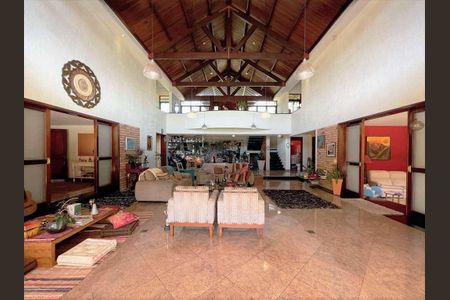 2_photo/94cfaa9c7d.46ae6cbe0761d4fa-ATLAS-f3b7fb45-237e-4e51-85fb-926555fa910f.jpg de casa de condomínio à venda com 5 quartos, 1333m² em Vila Santo Antonio de Carapicuiba, Cotia