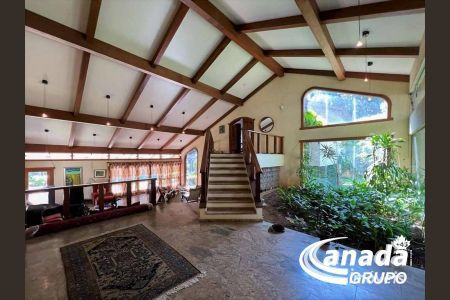 10_photo/94cfaa9ce5.445c0bca81181d7a-ATLAS-b0c192a3-a476-4ddb-93c8-0010d09229f8.jpg de casa para alugar com 5 quartos, 981m² em Vila Santo Antonio de Carapicuiba, Cotia