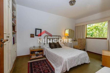 31_photo/94cfaa9ce7.dda3a78fb47de289-ATLAS-6cc6cb6a-76a2-4434-bab1-797dc2f9ce42.jpg de casa de condomínio à venda com 6 quartos, 721m² em Parque Silvino Pereira, Cotia