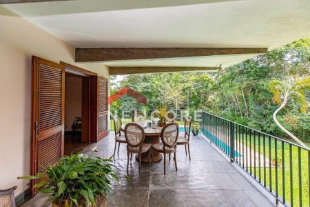 45_photo/94cfaa9ce7.dda3a78fb47de289-ATLAS-9ddabbbf-8dbb-416d-8d41-119b7d8effe4.jpg de casa de condomínio à venda com 6 quartos, 721m² em Parque Silvino Pereira, Cotia