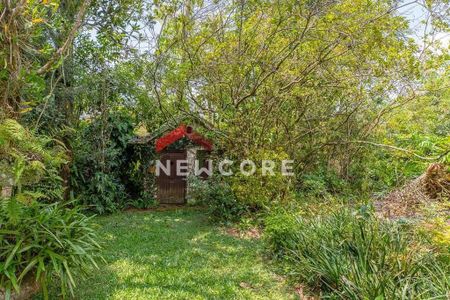 47_photo/94cfaa9cf7.93b8fa184532727f-ATLAS-c813fb51-fb96-47c8-9dad-50dfdc6e973b.jpg de casa de condomínio à venda com 6 quartos, 721m² em Parque Silvino Pereira, Cotia