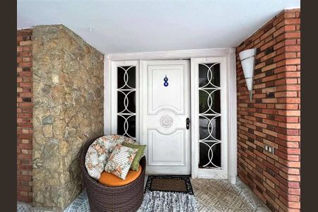 7_photo/94cfaa9d89.e70fa8406114d9b6-ATLAS-065bfb3e-6f54-4f3f-b26f-7a66b8dc68e1.jpg de casa para alugar com 5 quartos, 842m² em Parque Silvino Pereira, Cotia