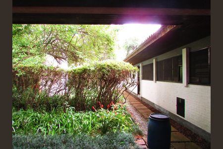 8_photo/94cfaa9d9f.74dbc9aa7d3e0758-ATLAS-7408b9ad-2da8-47e8-a241-4f237b7b9c6e.jpg de casa de condomínio à venda com 4 quartos, 385m² em Parque Silvino Pereira, Cotia