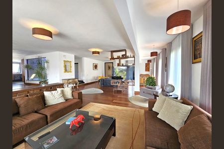 4_photo/94cfaa9dc3.e5c1dbf3952ec410-ATLAS-58e0158d-91fd-4e2e-9f10-52fa7abd7a5e.jpg de casa de condomínio à venda com 4 quartos, 980m² em Parque Silvino Pereira, Cotia