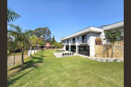 5_photo/94cfaa9dc3.e5c1dbf3952ec410-ATLAS-66f35e6e-a59b-4d34-9b9c-7b4bd3710ef4.jpg de casa de condomínio à venda com 4 quartos, 980m² em Parque Silvino Pereira, Cotia