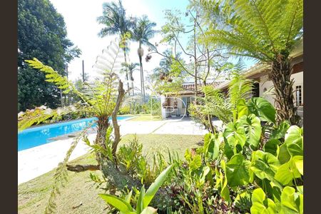 3_photo/94cfaa9e0f.813e0fc0a92df6ab-ATLAS-05f64005-ce19-48c3-90dc-394ad0ed7e69.jpg de casa à venda com 5 quartos, 790m² em Parque Silvino Pereira, Cotia