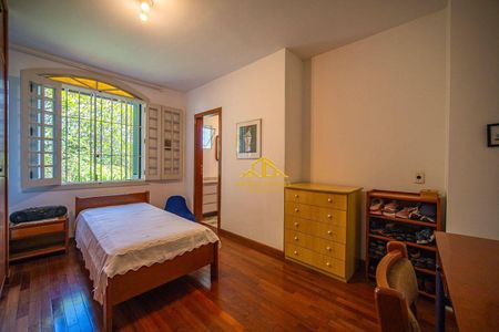 25_photo/94cfaa9e0f.813e0fc0a92df6ab-ATLAS-13493a20-fa82-4f88-b2d9-181f61a3d989.jpg de casa à venda com 5 quartos, 756m² em Parque Silvino Pereira, Cotia